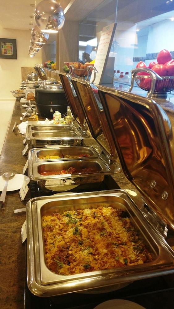 Hotel Days By Wyndham Omr Chennai