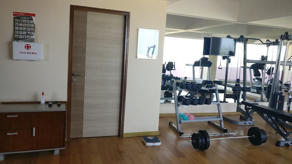 Days By Wyndham Omr Hotel Chennai